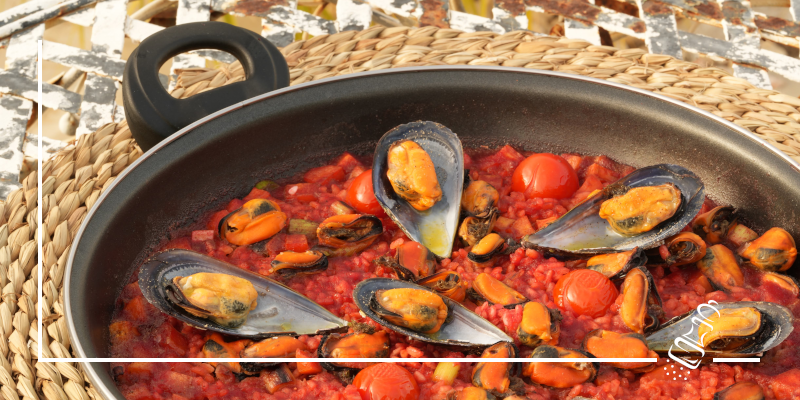 paella roja randenpaella mit miesmuscheln