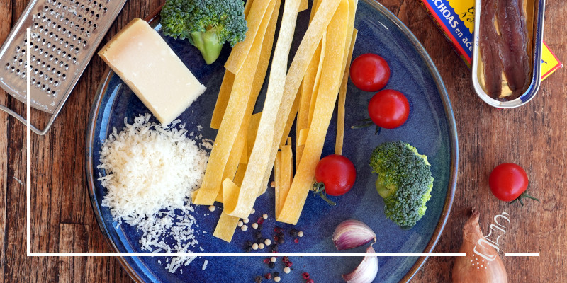 pappardelle mit sardellen und broccoli