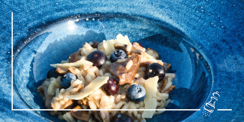 risotto mit steinpilzen und heidelbeeren