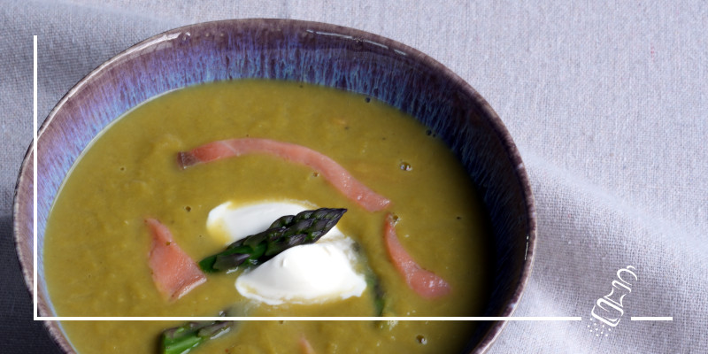 spargelsuppe mit rauchlachs